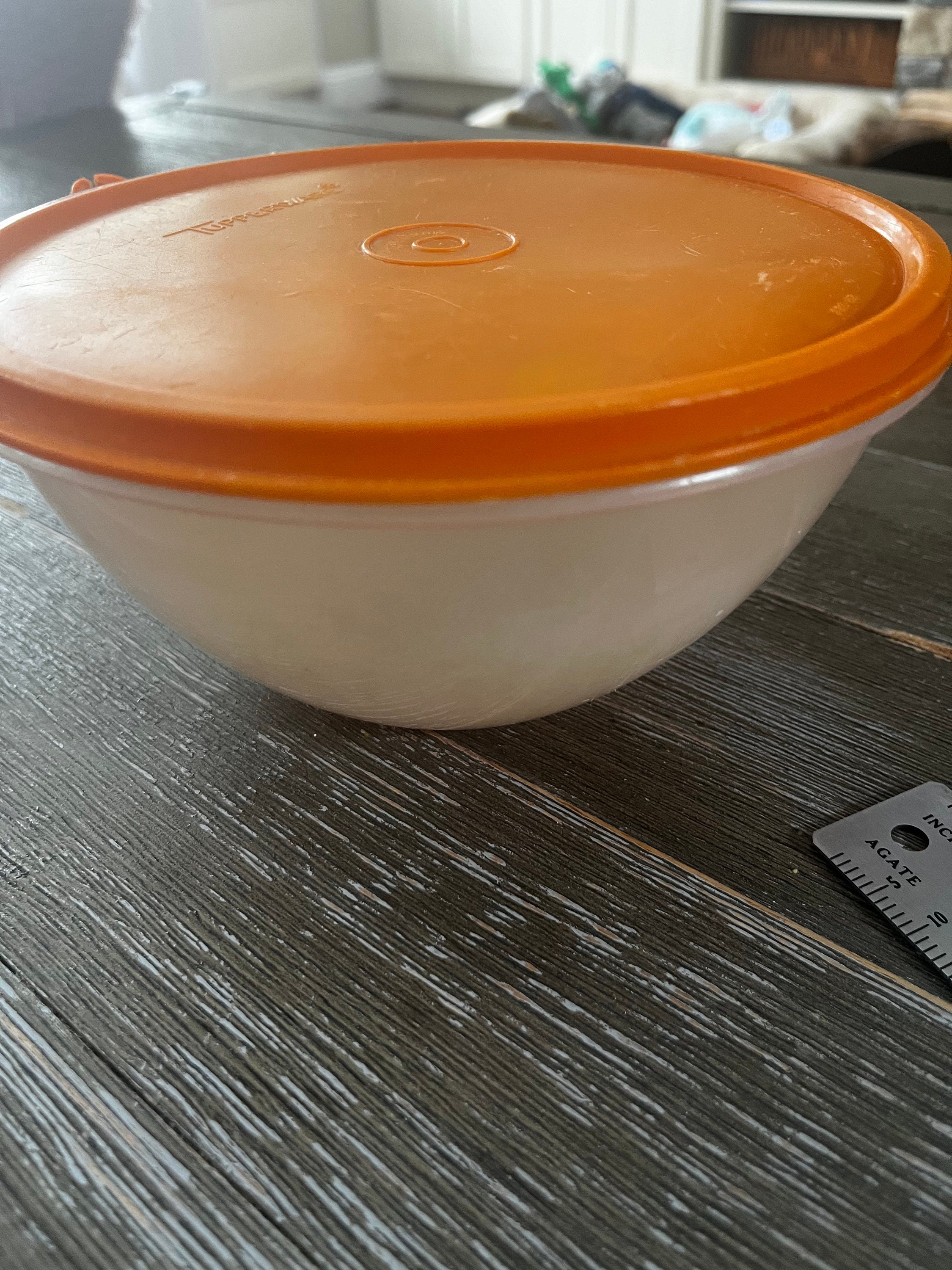 Tupperware Vintage Schüssel-Set, 235-21 Klare Schüssel, & Orange Ernte Deckel-235-21