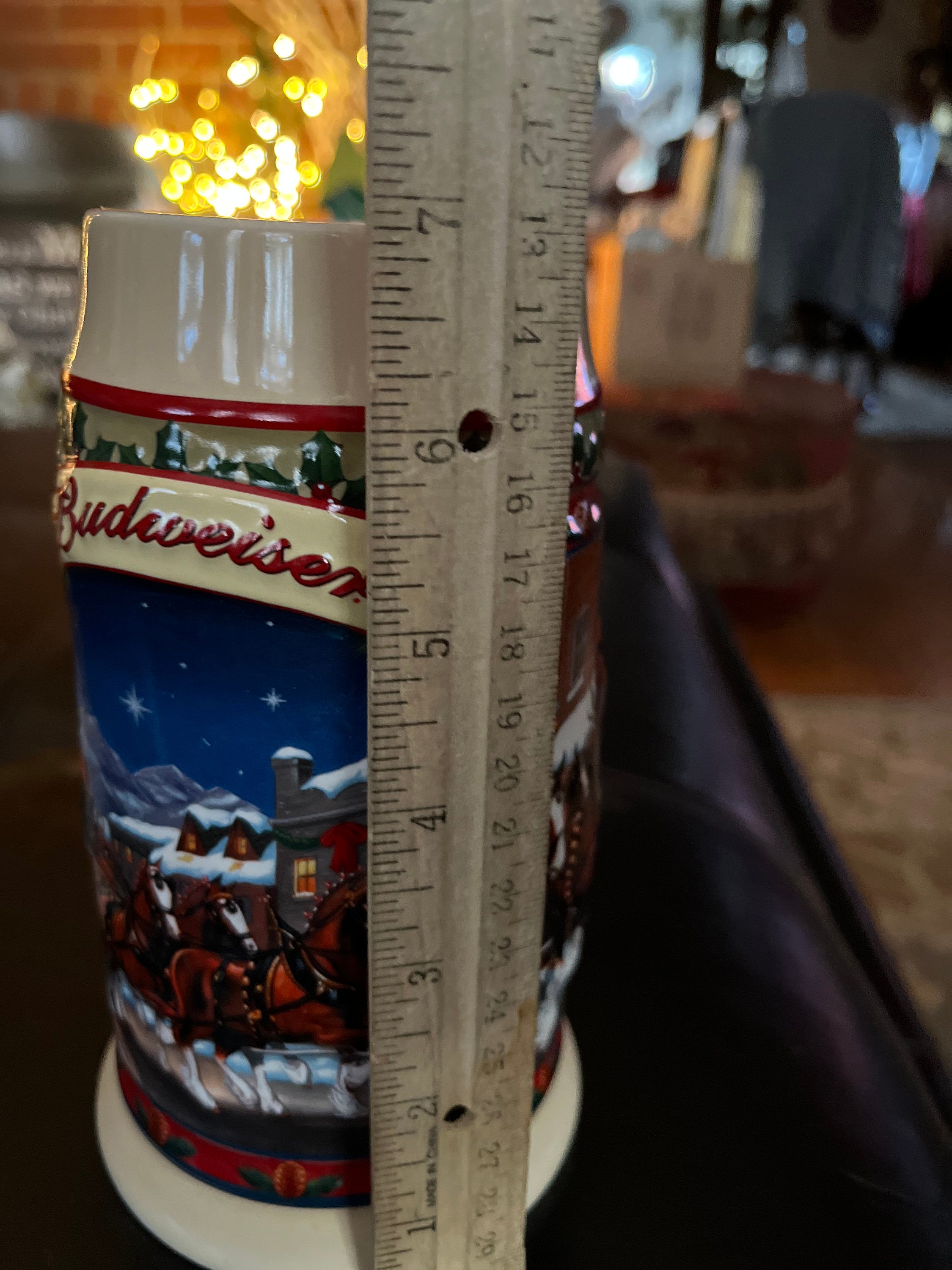 Anheuser Busch 2003 Budweiser Holiday Christmas Beer Stein/mug