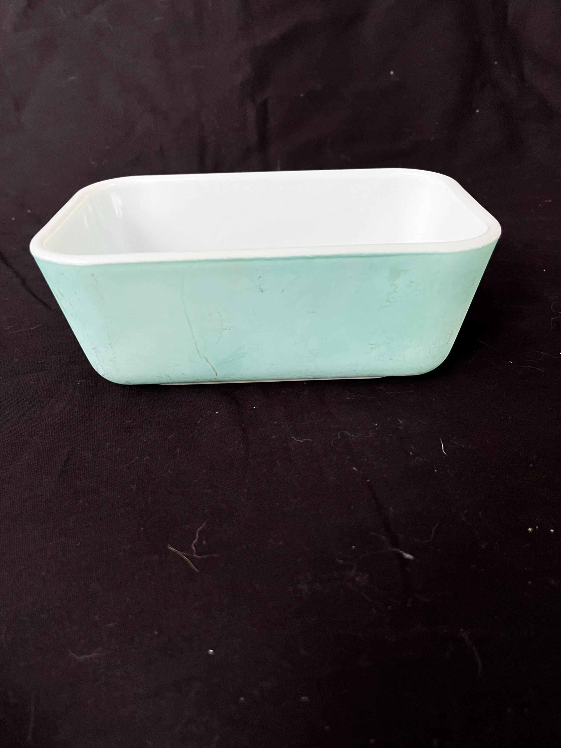 PYREX Vintage #0502 Turquoise Small Loaf Pan/refrigerator Dish - Etsy