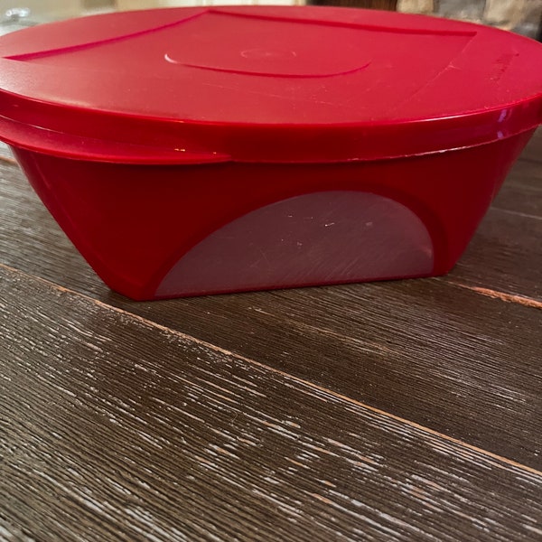 Tupperware-Clear Impressions Bowl-10.5 Cup -Window Container-Red #5531B-2