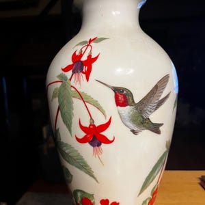 Franklin Porcelain The Meadowland Bird Vase by Basil Ede Franklin Porcelain The Meadowland Bird Vase by Basil Ede