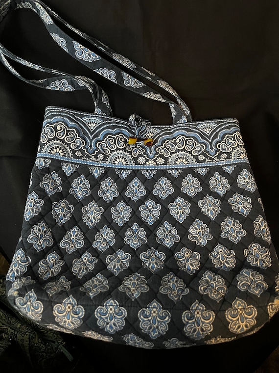 Vera bradley tote with toggle closure new arrivals