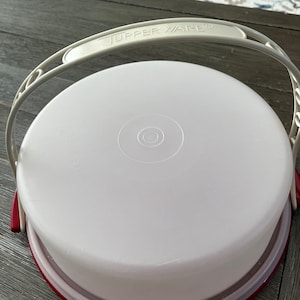 Tupperware Vintage 3-częściowy czerwony pojemnik na ciasto 10" z paskiem migdałowym 719-1