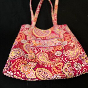 Vera Bradley Raspberry Fizz Retired Pattern Large 15”x15” Tote