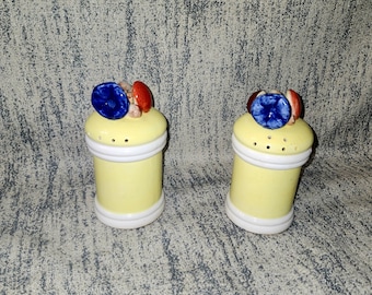Vintage Seymour Mann Mushy Salt And Pepper Shakers