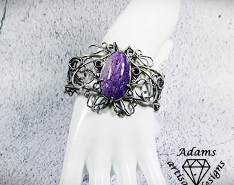 Wrantumal - Sterling Silver Bracelet, Charoite focal & Faceted Amethyst Accent Gemstones