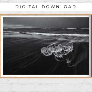 Iceland Black Sand Beach Landscape Print, Black Sand Beach Art, Black and White Landscape Printable DIGITAL DOWNLOAD