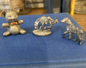 Pewter Miniature Figures: Bear & Bronco Horses