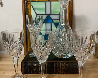 Godinger Dublin Shannon Collection Crystal Decanter & Four Wine Glasses