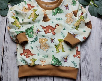 Sweater Pullover Größe 56-110 für Babys/Kinder, Genähtes Langarmshirt, Kleidung mit Personalisierung als Set, Geschenk, Mädchen/Junge, Dinos