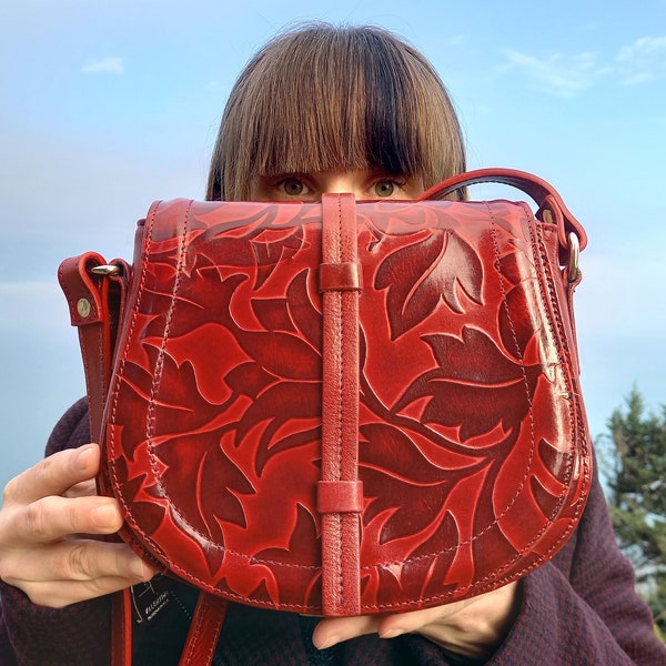 Red Leather Saddle Bag Handmade in Italy from Premium Italian Leather. Small Shoulder Bag and Cross Body For Women