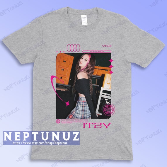 ITZY Lia Shirt Checkmate Kpop Girlband Music Vintage Retro 