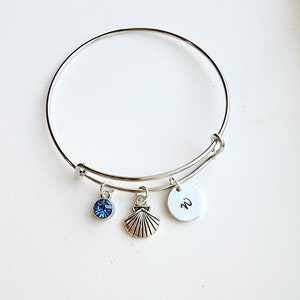 Seashell Bracelet for Women-Personalized Seashell Bangle-Beach Themed Jewelry-Summer Charm Bracelet