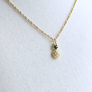 Dainty Pineapple Necklace-Fruit Necklace-Pineapple Jewelry-Hawaiian Necklace-Minimalist Gift-14k Gold Plated Necklace