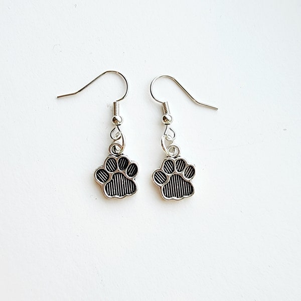 Silver Paw Print Earring- Dog paw print- Dangle earrings-Dog mom earrings- Animal Lover gift-Pet gift ideas-Veterinarian gift ideas