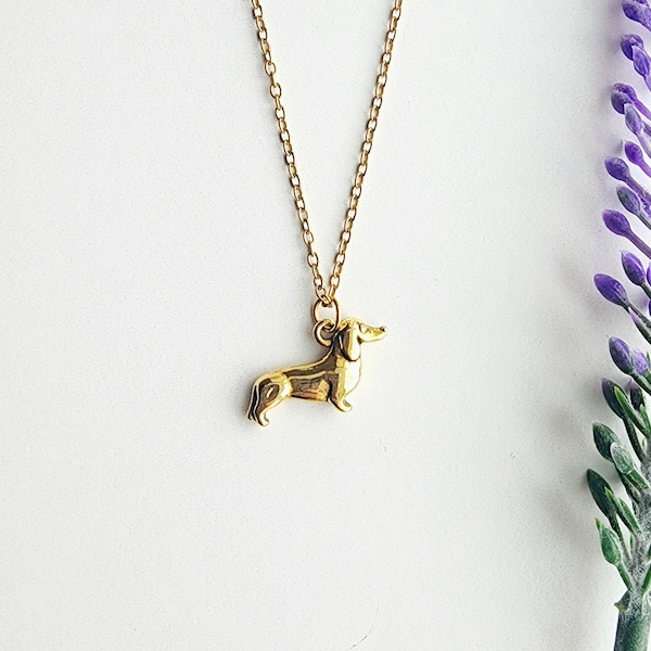 14k Gold Polished Dachshund Pendant - Adorable Wiener Dog Charm In Solid Yellow Gold - View #4