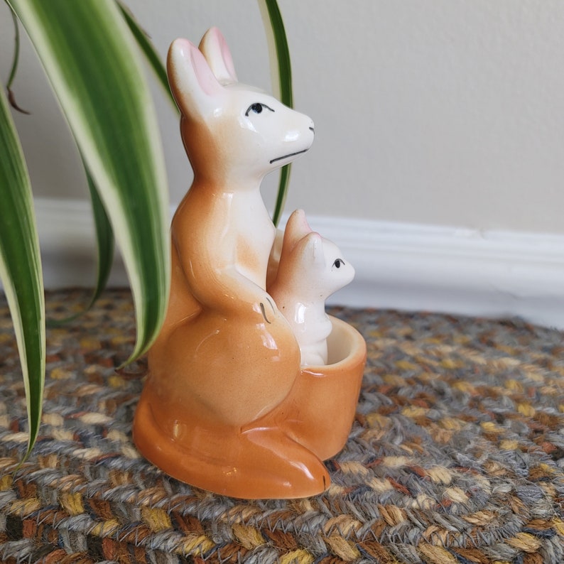 Vintage Kangaroo and Baby Joey Salt & Pepper Shaker Set/ Australian