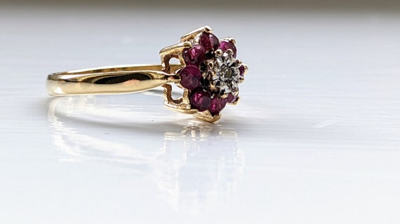 9K Gold, Ruby and Diamond Vintage Ring - image 5