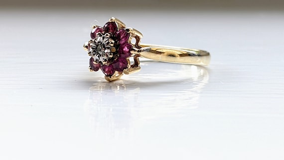 9K Gold, Ruby and Diamond Vintage Ring - image 7