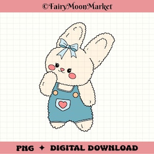 Puede incluir: Una ilustración digital de un conejo esponjoso de color crema que lleva un peto azul con un detalle de corazón rosa y un lazo azul claro en la oreja. El texto FairyMoonMarket aparece arriba y PNG DIGITAL DOWNLOAD abajo.