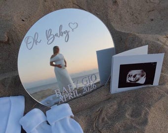 Baby mirror announcement | pregnancy annoucement | mirror annoucement|  mirror baby annoucement | baby on the way