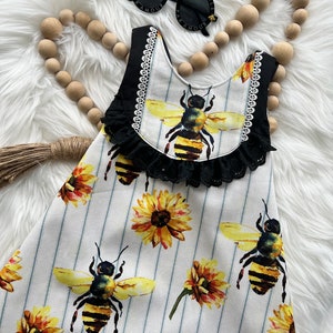 Bee Floral Dress, Toddler Bee Dress, Queen Bee Dress, Summer Dress, Girls Summer Dress, Bee Print Dress, Baby Dress, Bee Toddler Dress