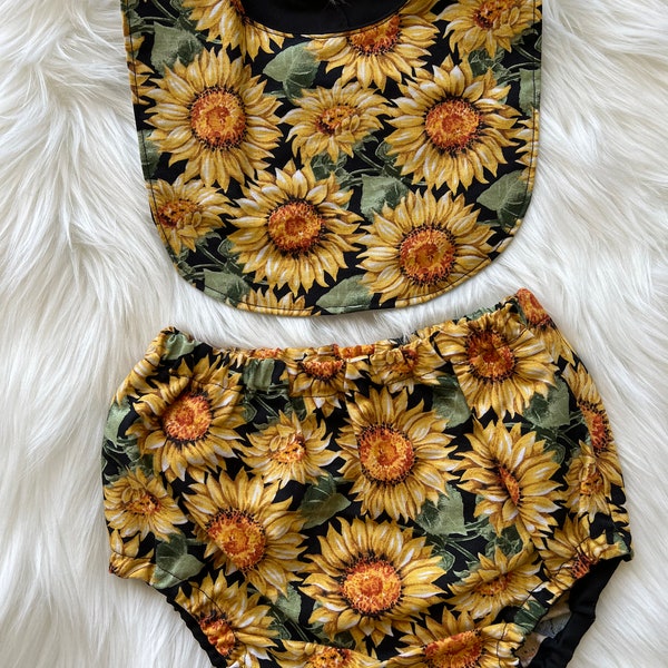 Sunflower Set, Sunflower Diaper Cover,  Sunflower Bib, Sunflower Baby Set, Boho Sunflower Set, Baby Set, Smash Cake Outfit, Sunflower Set