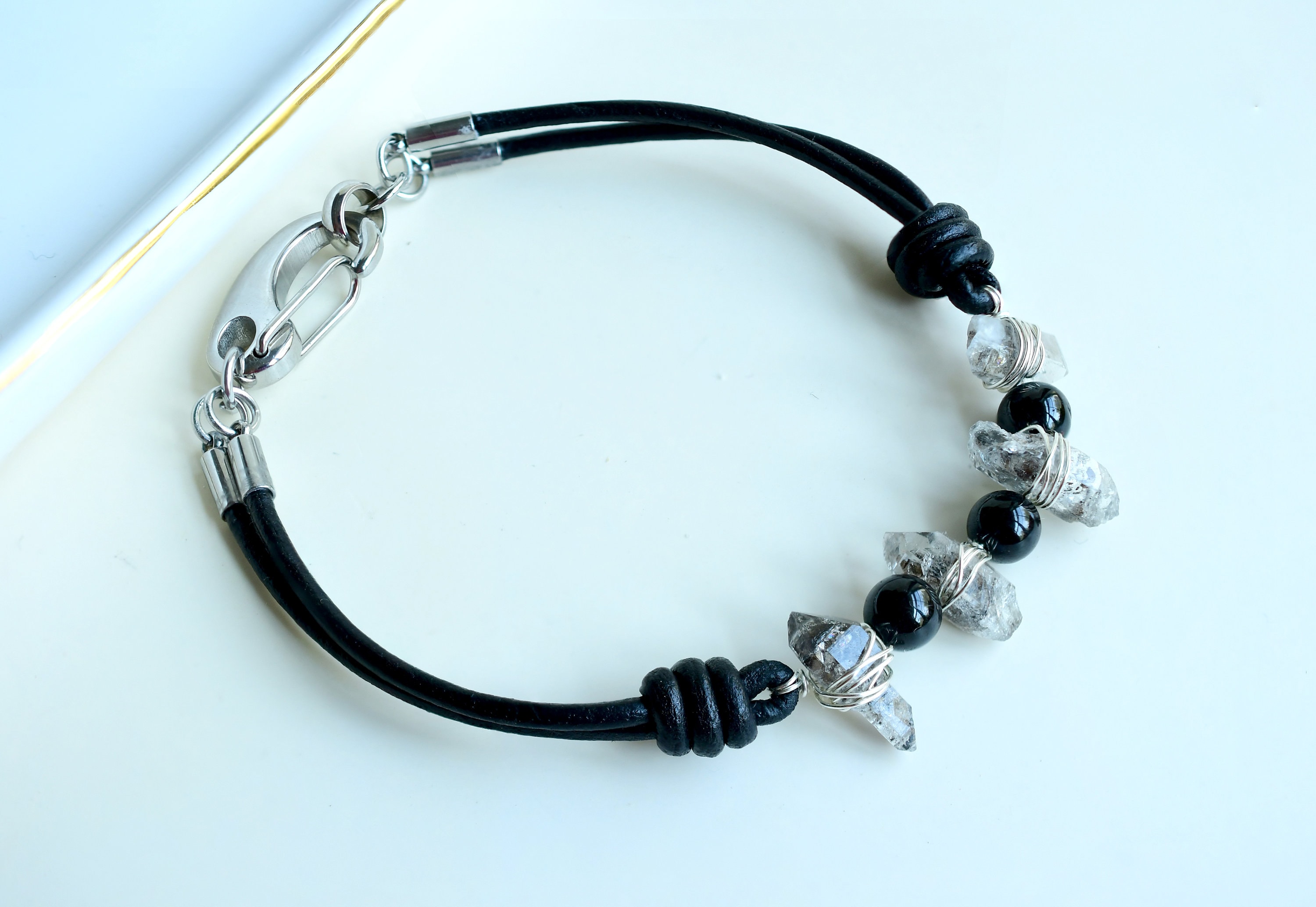 Buy Natural Sparkling Herkimer Diamond Quartz Gemstone nuggets 4-5mm smooth  7inch Beads Stretchble bracelet crystal healing energy stone bracelet for  Women & Men Adjustable Size | Stretch-LK-00033 at Amazon.in