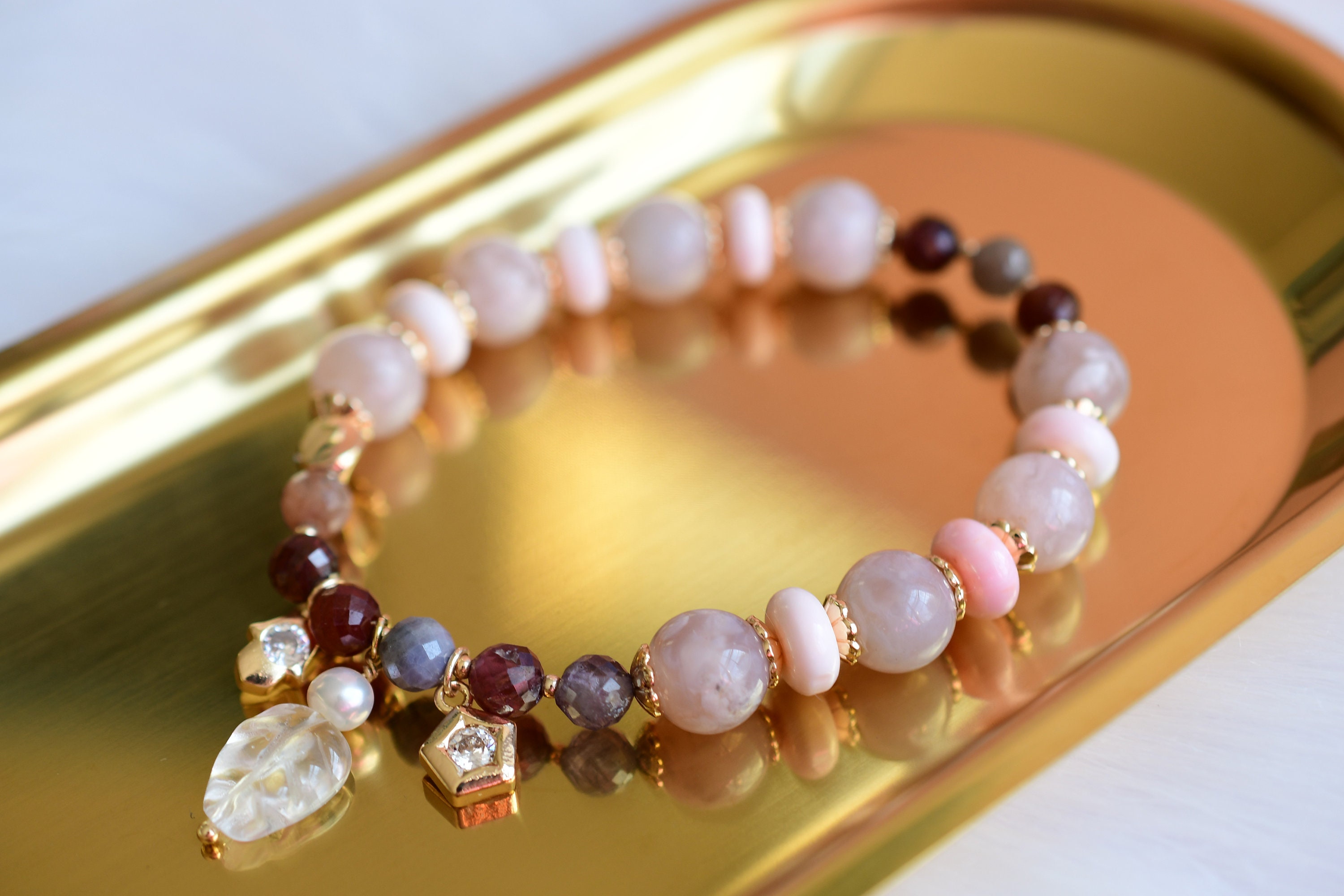 Spinel Stone Bracelet - High Grade, Women's Fashion, Jewelry & Organisers,  Bracelets on Carousell
