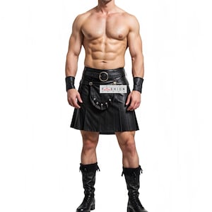 Men&#39;s Black Genuine Leather Kilt, Handcrafted Pleated Gladiator Kilt, Steampunk Leather Skirt for Fashion, Cosplay, Scottish Festival Wear