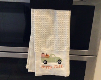 Kitchen hanging hand towel