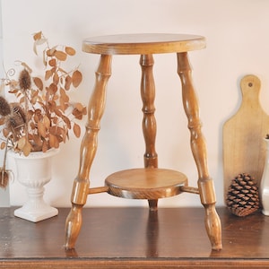 18&quot; French Vintage Wooden Tripod Stool with Turned Legs