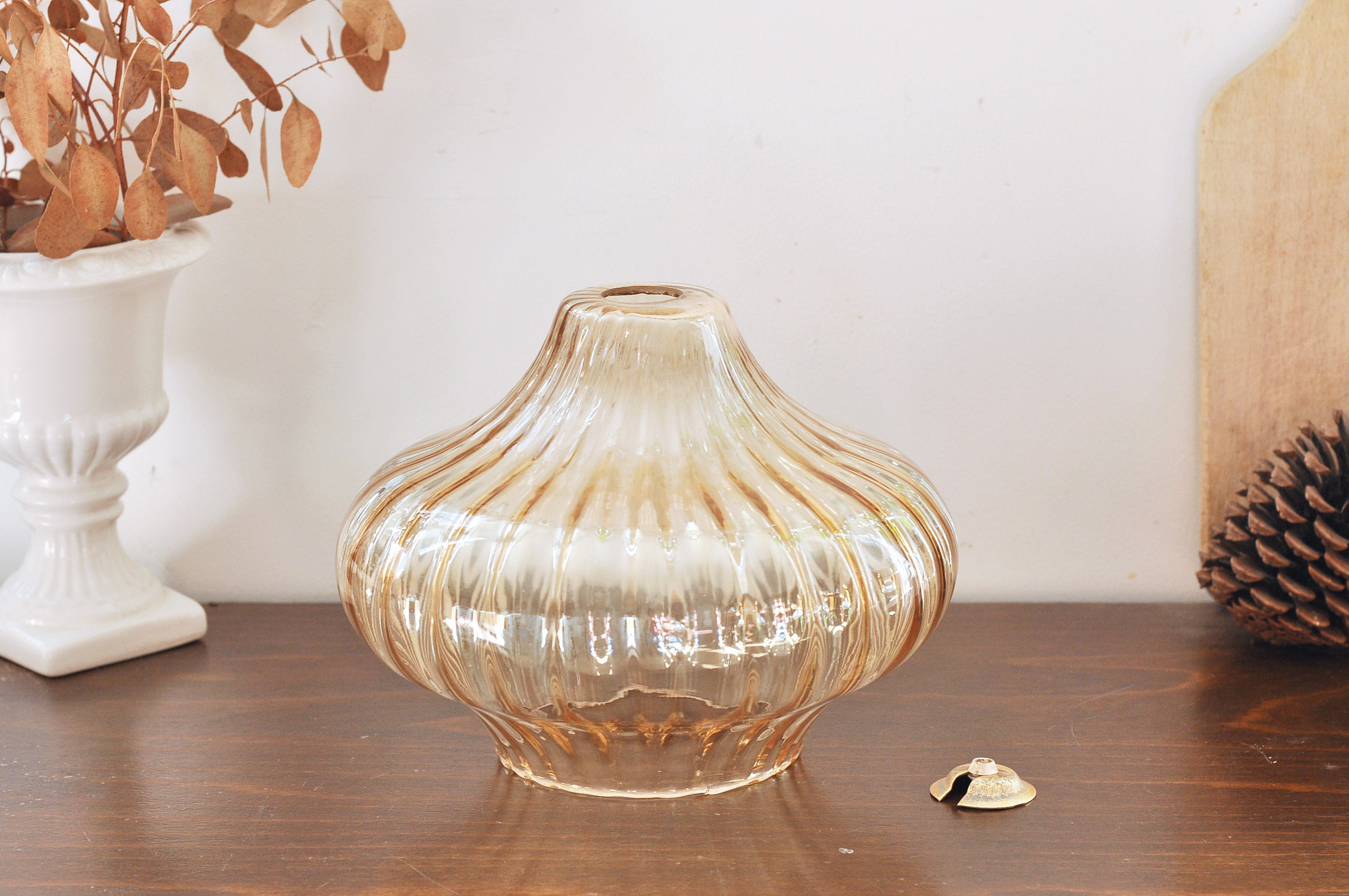 フランス製ヴィンテージレトロミッドセンチュリーアンバーガラスベル型