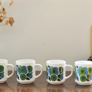 Tasse ou Mug SCHTROUMPFS Arcopal vintage - Arts de la table
