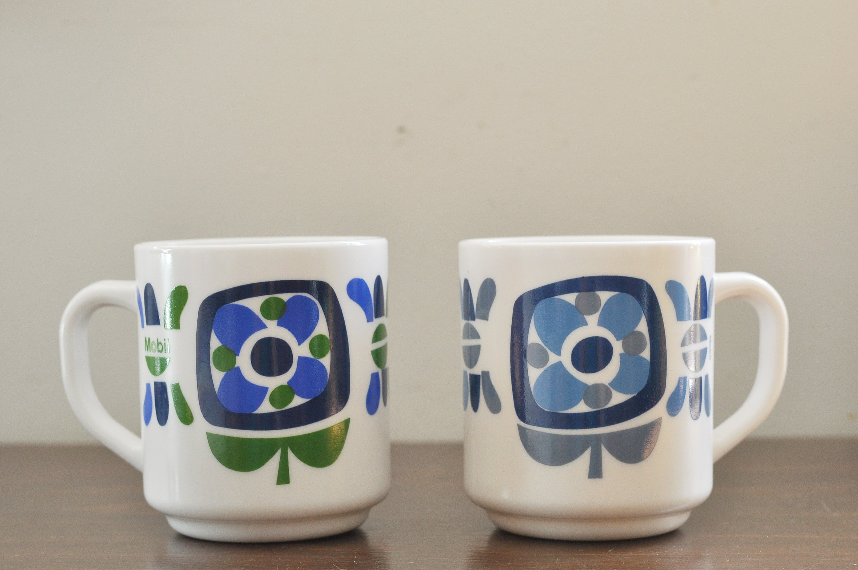 Vintage 70s 80s Arcopal Mug for choose, Cappuccino Cup, Made in France, Mobil, Lotus, Polka