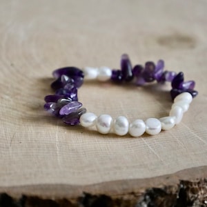 White Pearl and Nugget Amethyst Bracelet