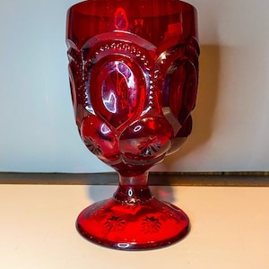 Vintage Red Moon and Stars Goblet Six Inches