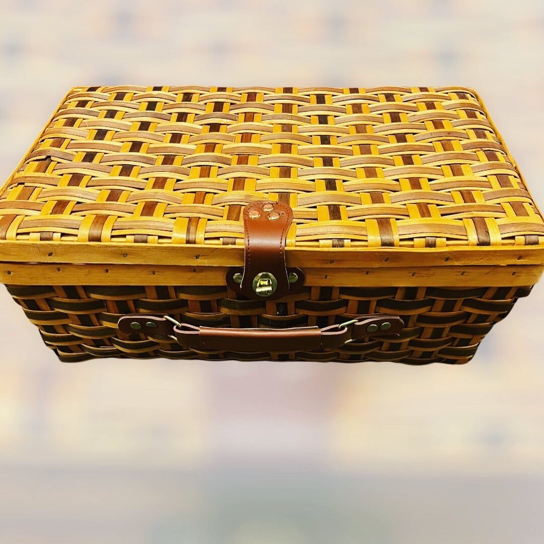 Large Vintage Picnic Basket and Blanket Etsy