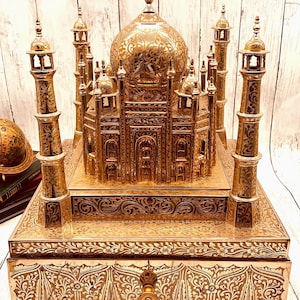 Rare Antique Taj Mahal Music Box: 1920s Fred Zumbalist Swiss Movement
