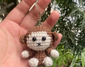 かぎ針編みの猿のキーホルダー（PDFパターン）、あみぐるみバナナの