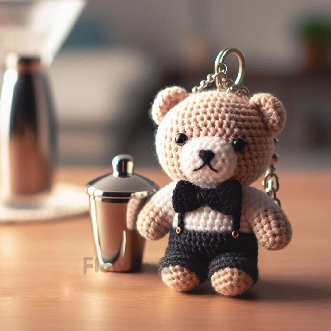 クマ型編み物キーホルダー ブラック クマのキーホルダーかぎ針編みPDFパターン、面白いバーテンダークマの