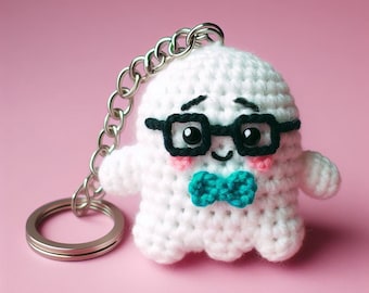 Halloween Ghost Keychain Crochet Pattern, Amigurumi Spirit (PDF)