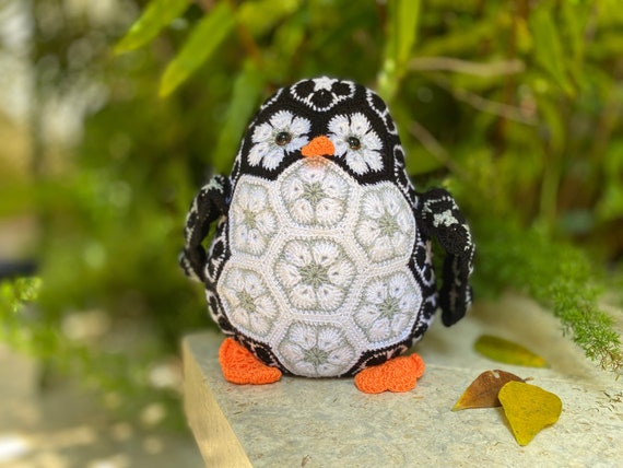 African Flower Penguin Crochet Pattern , Amigurumi Animal Crochet PDF Ebook , Penguin Doll Tutorial , Crochet Kids Toy Pattern