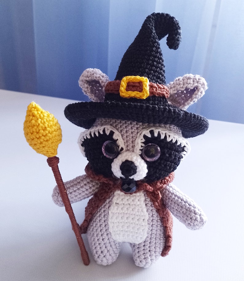 Magical Raccoon Crochet Pattern , Amigurumi Mini Animal Crochet PDF Ebook , Crochet Wizard Pattern image 3