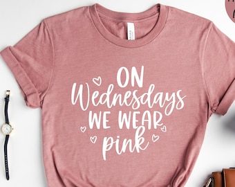 on wednesdays we wear pink moletom com capuz