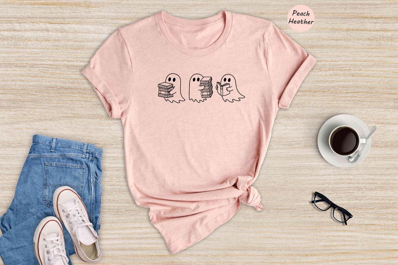 Reading Ghosts Halloween Shirt: Cute Book Lover Spooky Tee immagine 3