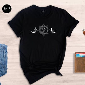 Celestial Sun Moon Stars Tee: Boho Mystic Shirt imagem 7