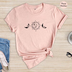 Celestial Sun Moon Stars Tee: Boho Mystic Shirt imagem 6