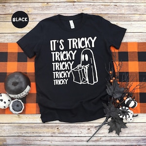 Halloween Ghost Shirt: Funny Trick or Treat - Spooky Party Tee
