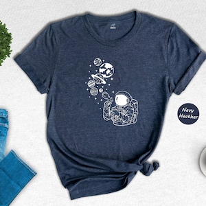 Astronaut Making Planet Soap Shirt, Astronaut Funny Shirt, Funny Planets Shirt, Gift to Astronaut Shirt